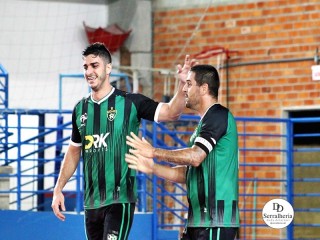 
<a style='margin-left: 5px;' class='btn btn-xs btn-social btn-facebook' href='https://www.facebook.com/sharer/sharer.php?u=https://ko-boladovale.web.getmuller.com.br/imgs/800-800-90/conteudo/fotos/1955/img5036.jpg' rel='popup' data-width='500' data-height='400'><i class='fa fa-facebook'></i>Compartilhar <span class='hidden-xs'>no Facebook</span>
</a> 
<a class='btn btn-default btn-xs' target='_blank' href='imgs/800-800-90/conteudo/fotos/1955/img5036.jpg'>
<span class='glyphicon glyphicon-cloud-download'></span> Salvar
</a> 
<span></span>