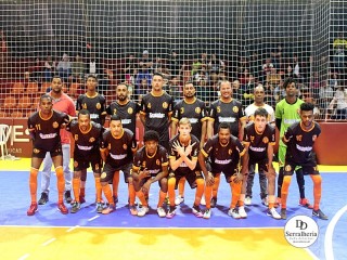 
<a style='margin-left: 5px;' class='btn btn-xs btn-social btn-facebook' href='https://www.facebook.com/sharer/sharer.php?u=https://ko-boladovale.web.getmuller.com.br/imgs/800-800-90/conteudo/fotos/1956/img6068.jpg' rel='popup' data-width='500' data-height='400'><i class='fa fa-facebook'></i>Compartilhar <span class='hidden-xs'>no Facebook</span>
</a> 
<a class='btn btn-default btn-xs' target='_blank' href='imgs/800-800-90/conteudo/fotos/1956/img6068.jpg'>
<span class='glyphicon glyphicon-cloud-download'></span> Salvar
</a> 
<span></span>