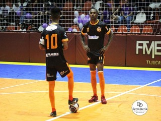 
<a style='margin-left: 5px;' class='btn btn-xs btn-social btn-facebook' href='https://www.facebook.com/sharer/sharer.php?u=https://ko-boladovale.web.getmuller.com.br/imgs/800-800-90/conteudo/fotos/1956/img6079.jpg' rel='popup' data-width='500' data-height='400'><i class='fa fa-facebook'></i>Compartilhar <span class='hidden-xs'>no Facebook</span>
</a> 
<a class='btn btn-default btn-xs' target='_blank' href='imgs/800-800-90/conteudo/fotos/1956/img6079.jpg'>
<span class='glyphicon glyphicon-cloud-download'></span> Salvar
</a> 
<span></span>