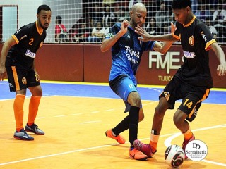 
<a style='margin-left: 5px;' class='btn btn-xs btn-social btn-facebook' href='https://www.facebook.com/sharer/sharer.php?u=https://ko-boladovale.web.getmuller.com.br/imgs/800-800-90/conteudo/fotos/1956/img6130.jpg' rel='popup' data-width='500' data-height='400'><i class='fa fa-facebook'></i>Compartilhar <span class='hidden-xs'>no Facebook</span>
</a> 
<a class='btn btn-default btn-xs' target='_blank' href='imgs/800-800-90/conteudo/fotos/1956/img6130.jpg'>
<span class='glyphicon glyphicon-cloud-download'></span> Salvar
</a> 
<span></span>