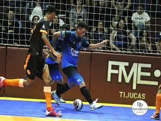 
<a style='margin-left: 5px;' class='btn btn-xs btn-social btn-facebook' href='https://www.facebook.com/sharer/sharer.php?u=https://ko-boladovale.web.getmuller.com.br/imgs/800-800-90/conteudo/fotos/1956/img6135.jpg' rel='popup' data-width='500' data-height='400'><i class='fa fa-facebook'></i>Compartilhar <span class='hidden-xs'>no Facebook</span>
</a> 
<a class='btn btn-default btn-xs' target='_blank' href='imgs/800-800-90/conteudo/fotos/1956/img6135.jpg'>
<span class='glyphicon glyphicon-cloud-download'></span> Salvar
</a> 
<span></span>