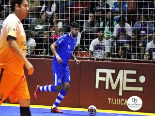 
<a style='margin-left: 5px;' class='btn btn-xs btn-social btn-facebook' href='https://www.facebook.com/sharer/sharer.php?u=https://ko-boladovale.web.getmuller.com.br/imgs/800-800-90/conteudo/fotos/1957/img6189.jpg' rel='popup' data-width='500' data-height='400'><i class='fa fa-facebook'></i>Compartilhar <span class='hidden-xs'>no Facebook</span>
</a> 
<a class='btn btn-default btn-xs' target='_blank' href='imgs/800-800-90/conteudo/fotos/1957/img6189.jpg'>
<span class='glyphicon glyphicon-cloud-download'></span> Salvar
</a> 
<span></span>