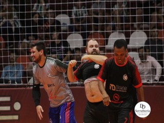 
<a style='margin-left: 5px;' class='btn btn-xs btn-social btn-facebook' href='https://www.facebook.com/sharer/sharer.php?u=https://ko-boladovale.web.getmuller.com.br/imgs/800-800-90/conteudo/fotos/1959/img5285.jpg' rel='popup' data-width='500' data-height='400'><i class='fa fa-facebook'></i>Compartilhar <span class='hidden-xs'>no Facebook</span>
</a> 
<a class='btn btn-default btn-xs' target='_blank' href='imgs/800-800-90/conteudo/fotos/1959/img5285.jpg'>
<span class='glyphicon glyphicon-cloud-download'></span> Salvar
</a> 
<span></span>