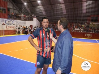 
<a style='margin-left: 5px;' class='btn btn-xs btn-social btn-facebook' href='https://www.facebook.com/sharer/sharer.php?u=https://ko-boladovale.web.getmuller.com.br/imgs/800-800-90/conteudo/fotos/1960/img5490.jpg' rel='popup' data-width='500' data-height='400'><i class='fa fa-facebook'></i>Compartilhar <span class='hidden-xs'>no Facebook</span>
</a> 
<a class='btn btn-default btn-xs' target='_blank' href='imgs/800-800-90/conteudo/fotos/1960/img5490.jpg'>
<span class='glyphicon glyphicon-cloud-download'></span> Salvar
</a> 
<span></span>