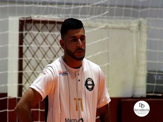 
<a style='margin-left: 5px;' class='btn btn-xs btn-social btn-facebook' href='https://www.facebook.com/sharer/sharer.php?u=https://ko-boladovale.web.getmuller.com.br/imgs/800-800-90/conteudo/fotos/1962/img5706.jpg' rel='popup' data-width='500' data-height='400'><i class='fa fa-facebook'></i>Compartilhar <span class='hidden-xs'>no Facebook</span>
</a> 
<a class='btn btn-default btn-xs' target='_blank' href='imgs/800-800-90/conteudo/fotos/1962/img5706.jpg'>
<span class='glyphicon glyphicon-cloud-download'></span> Salvar
</a> 
<span></span>