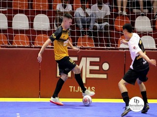 
<a style='margin-left: 5px;' class='btn btn-xs btn-social btn-facebook' href='https://www.facebook.com/sharer/sharer.php?u=https://ko-boladovale.web.getmuller.com.br/imgs/800-800-90/conteudo/fotos/1962/img5720.jpg' rel='popup' data-width='500' data-height='400'><i class='fa fa-facebook'></i>Compartilhar <span class='hidden-xs'>no Facebook</span>
</a> 
<a class='btn btn-default btn-xs' target='_blank' href='imgs/800-800-90/conteudo/fotos/1962/img5720.jpg'>
<span class='glyphicon glyphicon-cloud-download'></span> Salvar
</a> 
<span></span>