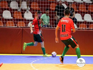 
<a style='margin-left: 5px;' class='btn btn-xs btn-social btn-facebook' href='https://www.facebook.com/sharer/sharer.php?u=https://ko-boladovale.web.getmuller.com.br/imgs/800-800-90/conteudo/fotos/1963/img5878.jpg' rel='popup' data-width='500' data-height='400'><i class='fa fa-facebook'></i>Compartilhar <span class='hidden-xs'>no Facebook</span>
</a> 
<a class='btn btn-default btn-xs' target='_blank' href='imgs/800-800-90/conteudo/fotos/1963/img5878.jpg'>
<span class='glyphicon glyphicon-cloud-download'></span> Salvar
</a> 
<span></span>