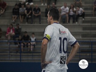 
<a style='margin-left: 5px;' class='btn btn-xs btn-social btn-facebook' href='https://www.facebook.com/sharer/sharer.php?u=https://ko-boladovale.web.getmuller.com.br/imgs/800-800-90/conteudo/fotos/1964/img6382.jpg' rel='popup' data-width='500' data-height='400'><i class='fa fa-facebook'></i>Compartilhar <span class='hidden-xs'>no Facebook</span>
</a> 
<a class='btn btn-default btn-xs' target='_blank' href='imgs/800-800-90/conteudo/fotos/1964/img6382.jpg'>
<span class='glyphicon glyphicon-cloud-download'></span> Salvar
</a> 
<span></span>