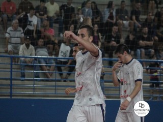 
<a style='margin-left: 5px;' class='btn btn-xs btn-social btn-facebook' href='https://www.facebook.com/sharer/sharer.php?u=https://ko-boladovale.web.getmuller.com.br/imgs/800-800-90/conteudo/fotos/1964/img6426.jpg' rel='popup' data-width='500' data-height='400'><i class='fa fa-facebook'></i>Compartilhar <span class='hidden-xs'>no Facebook</span>
</a> 
<a class='btn btn-default btn-xs' target='_blank' href='imgs/800-800-90/conteudo/fotos/1964/img6426.jpg'>
<span class='glyphicon glyphicon-cloud-download'></span> Salvar
</a> 
<span></span>