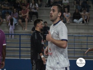 
<a style='margin-left: 5px;' class='btn btn-xs btn-social btn-facebook' href='https://www.facebook.com/sharer/sharer.php?u=https://ko-boladovale.web.getmuller.com.br/imgs/800-800-90/conteudo/fotos/1964/img6427.jpg' rel='popup' data-width='500' data-height='400'><i class='fa fa-facebook'></i>Compartilhar <span class='hidden-xs'>no Facebook</span>
</a> 
<a class='btn btn-default btn-xs' target='_blank' href='imgs/800-800-90/conteudo/fotos/1964/img6427.jpg'>
<span class='glyphicon glyphicon-cloud-download'></span> Salvar
</a> 
<span></span>