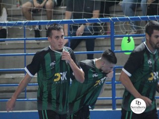 
<a style='margin-left: 5px;' class='btn btn-xs btn-social btn-facebook' href='https://www.facebook.com/sharer/sharer.php?u=https://ko-boladovale.web.getmuller.com.br/imgs/800-800-90/conteudo/fotos/1965/img6620.jpg' rel='popup' data-width='500' data-height='400'><i class='fa fa-facebook'></i>Compartilhar <span class='hidden-xs'>no Facebook</span>
</a> 
<a class='btn btn-default btn-xs' target='_blank' href='imgs/800-800-90/conteudo/fotos/1965/img6620.jpg'>
<span class='glyphicon glyphicon-cloud-download'></span> Salvar
</a> 
<span></span>