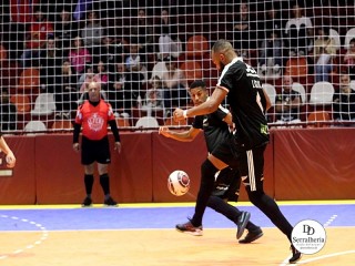 
<a style='margin-left: 5px;' class='btn btn-xs btn-social btn-facebook' href='https://www.facebook.com/sharer/sharer.php?u=https://ko-boladovale.web.getmuller.com.br/imgs/800-800-90/conteudo/fotos/1966/img5941.jpg' rel='popup' data-width='500' data-height='400'><i class='fa fa-facebook'></i>Compartilhar <span class='hidden-xs'>no Facebook</span>
</a> 
<a class='btn btn-default btn-xs' target='_blank' href='imgs/800-800-90/conteudo/fotos/1966/img5941.jpg'>
<span class='glyphicon glyphicon-cloud-download'></span> Salvar
</a> 
<span></span>