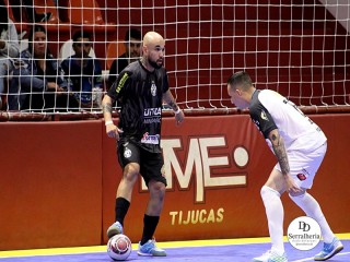 
<a style='margin-left: 5px;' class='btn btn-xs btn-social btn-facebook' href='https://www.facebook.com/sharer/sharer.php?u=https://ko-boladovale.web.getmuller.com.br/imgs/800-800-90/conteudo/fotos/1967/img6062.jpg' rel='popup' data-width='500' data-height='400'><i class='fa fa-facebook'></i>Compartilhar <span class='hidden-xs'>no Facebook</span>
</a> 
<a class='btn btn-default btn-xs' target='_blank' href='imgs/800-800-90/conteudo/fotos/1967/img6062.jpg'>
<span class='glyphicon glyphicon-cloud-download'></span> Salvar
</a> 
<span></span>