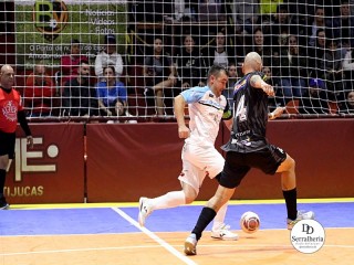 
<a style='margin-left: 5px;' class='btn btn-xs btn-social btn-facebook' href='https://www.facebook.com/sharer/sharer.php?u=https://ko-boladovale.web.getmuller.com.br/imgs/800-800-90/conteudo/fotos/1967/img6180.jpg' rel='popup' data-width='500' data-height='400'><i class='fa fa-facebook'></i>Compartilhar <span class='hidden-xs'>no Facebook</span>
</a> 
<a class='btn btn-default btn-xs' target='_blank' href='imgs/800-800-90/conteudo/fotos/1967/img6180.jpg'>
<span class='glyphicon glyphicon-cloud-download'></span> Salvar
</a> 
<span></span>