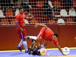 
<a style='margin-left: 5px;' class='btn btn-xs btn-social btn-facebook' href='https://www.facebook.com/sharer/sharer.php?u=https://ko-boladovale.web.getmuller.com.br/imgs/800-800-90/conteudo/fotos/1968/img6204.jpg' rel='popup' data-width='500' data-height='400'><i class='fa fa-facebook'></i>Compartilhar <span class='hidden-xs'>no Facebook</span>
</a> 
<a class='btn btn-default btn-xs' target='_blank' href='imgs/800-800-90/conteudo/fotos/1968/img6204.jpg'>
<span class='glyphicon glyphicon-cloud-download'></span> Salvar
</a> 
<span></span>