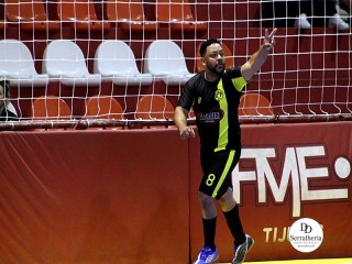 
<a style='margin-left: 5px;' class='btn btn-xs btn-social btn-facebook' href='https://www.facebook.com/sharer/sharer.php?u=https://ko-boladovale.web.getmuller.com.br/imgs/800-800-90/conteudo/fotos/1968/img6318.jpg' rel='popup' data-width='500' data-height='400'><i class='fa fa-facebook'></i>Compartilhar <span class='hidden-xs'>no Facebook</span>
</a> 
<a class='btn btn-default btn-xs' target='_blank' href='imgs/800-800-90/conteudo/fotos/1968/img6318.jpg'>
<span class='glyphicon glyphicon-cloud-download'></span> Salvar
</a> 
<span></span>