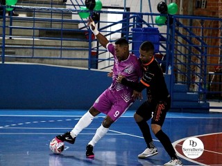 
<a style='margin-left: 5px;' class='btn btn-xs btn-social btn-facebook' href='https://www.facebook.com/sharer/sharer.php?u=https://ko-boladovale.web.getmuller.com.br/imgs/800-800-90/conteudo/fotos/1969/img6381.jpg' rel='popup' data-width='500' data-height='400'><i class='fa fa-facebook'></i>Compartilhar <span class='hidden-xs'>no Facebook</span>
</a> 
<a class='btn btn-default btn-xs' target='_blank' href='imgs/800-800-90/conteudo/fotos/1969/img6381.jpg'>
<span class='glyphicon glyphicon-cloud-download'></span> Salvar
</a> 
<span></span>