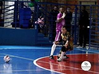 
<a style='margin-left: 5px;' class='btn btn-xs btn-social btn-facebook' href='https://www.facebook.com/sharer/sharer.php?u=https://ko-boladovale.web.getmuller.com.br/imgs/800-800-90/conteudo/fotos/1969/img6385.jpg' rel='popup' data-width='500' data-height='400'><i class='fa fa-facebook'></i>Compartilhar <span class='hidden-xs'>no Facebook</span>
</a> 
<a class='btn btn-default btn-xs' target='_blank' href='imgs/800-800-90/conteudo/fotos/1969/img6385.jpg'>
<span class='glyphicon glyphicon-cloud-download'></span> Salvar
</a> 
<span></span>