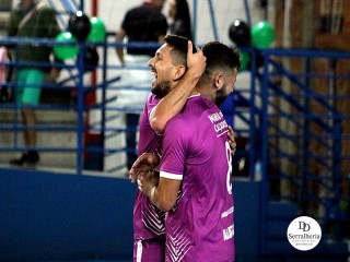 
<a style='margin-left: 5px;' class='btn btn-xs btn-social btn-facebook' href='https://www.facebook.com/sharer/sharer.php?u=https://ko-boladovale.web.getmuller.com.br/imgs/800-800-90/conteudo/fotos/1969/img6387.jpg' rel='popup' data-width='500' data-height='400'><i class='fa fa-facebook'></i>Compartilhar <span class='hidden-xs'>no Facebook</span>
</a> 
<a class='btn btn-default btn-xs' target='_blank' href='imgs/800-800-90/conteudo/fotos/1969/img6387.jpg'>
<span class='glyphicon glyphicon-cloud-download'></span> Salvar
</a> 
<span></span>