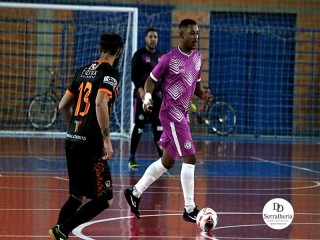 
<a style='margin-left: 5px;' class='btn btn-xs btn-social btn-facebook' href='https://www.facebook.com/sharer/sharer.php?u=https://ko-boladovale.web.getmuller.com.br/imgs/800-800-90/conteudo/fotos/1969/img6402.jpg' rel='popup' data-width='500' data-height='400'><i class='fa fa-facebook'></i>Compartilhar <span class='hidden-xs'>no Facebook</span>
</a> 
<a class='btn btn-default btn-xs' target='_blank' href='imgs/800-800-90/conteudo/fotos/1969/img6402.jpg'>
<span class='glyphicon glyphicon-cloud-download'></span> Salvar
</a> 
<span></span>