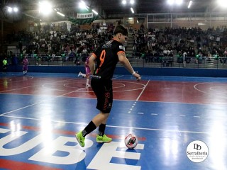 
<a style='margin-left: 5px;' class='btn btn-xs btn-social btn-facebook' href='https://www.facebook.com/sharer/sharer.php?u=https://ko-boladovale.web.getmuller.com.br/imgs/800-800-90/conteudo/fotos/1969/img6491.jpg' rel='popup' data-width='500' data-height='400'><i class='fa fa-facebook'></i>Compartilhar <span class='hidden-xs'>no Facebook</span>
</a> 
<a class='btn btn-default btn-xs' target='_blank' href='imgs/800-800-90/conteudo/fotos/1969/img6491.jpg'>
<span class='glyphicon glyphicon-cloud-download'></span> Salvar
</a> 
<span></span>