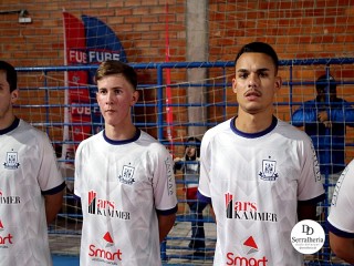 
<a style='margin-left: 5px;' class='btn btn-xs btn-social btn-facebook' href='https://www.facebook.com/sharer/sharer.php?u=https://ko-boladovale.web.getmuller.com.br/imgs/800-800-90/conteudo/fotos/1970/img6513.jpg' rel='popup' data-width='500' data-height='400'><i class='fa fa-facebook'></i>Compartilhar <span class='hidden-xs'>no Facebook</span>
</a> 
<a class='btn btn-default btn-xs' target='_blank' href='imgs/800-800-90/conteudo/fotos/1970/img6513.jpg'>
<span class='glyphicon glyphicon-cloud-download'></span> Salvar
</a> 
<span></span>