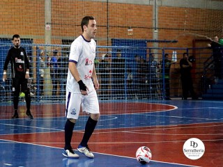 
<a style='margin-left: 5px;' class='btn btn-xs btn-social btn-facebook' href='https://www.facebook.com/sharer/sharer.php?u=https://ko-boladovale.web.getmuller.com.br/imgs/800-800-90/conteudo/fotos/1970/img6553.jpg' rel='popup' data-width='500' data-height='400'><i class='fa fa-facebook'></i>Compartilhar <span class='hidden-xs'>no Facebook</span>
</a> 
<a class='btn btn-default btn-xs' target='_blank' href='imgs/800-800-90/conteudo/fotos/1970/img6553.jpg'>
<span class='glyphicon glyphicon-cloud-download'></span> Salvar
</a> 
<span></span>