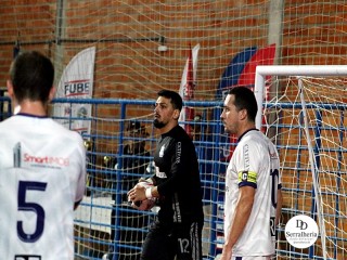 
<a style='margin-left: 5px;' class='btn btn-xs btn-social btn-facebook' href='https://www.facebook.com/sharer/sharer.php?u=https://ko-boladovale.web.getmuller.com.br/imgs/800-800-90/conteudo/fotos/1970/img6677.jpg' rel='popup' data-width='500' data-height='400'><i class='fa fa-facebook'></i>Compartilhar <span class='hidden-xs'>no Facebook</span>
</a> 
<a class='btn btn-default btn-xs' target='_blank' href='imgs/800-800-90/conteudo/fotos/1970/img6677.jpg'>
<span class='glyphicon glyphicon-cloud-download'></span> Salvar
</a> 
<span></span>