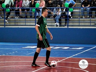 
<a style='margin-left: 5px;' class='btn btn-xs btn-social btn-facebook' href='https://www.facebook.com/sharer/sharer.php?u=https://ko-boladovale.web.getmuller.com.br/imgs/800-800-90/conteudo/fotos/1970/img6683.jpg' rel='popup' data-width='500' data-height='400'><i class='fa fa-facebook'></i>Compartilhar <span class='hidden-xs'>no Facebook</span>
</a> 
<a class='btn btn-default btn-xs' target='_blank' href='imgs/800-800-90/conteudo/fotos/1970/img6683.jpg'>
<span class='glyphicon glyphicon-cloud-download'></span> Salvar
</a> 
<span></span>