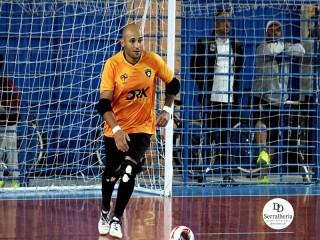 
<a style='margin-left: 5px;' class='btn btn-xs btn-social btn-facebook' href='https://www.facebook.com/sharer/sharer.php?u=https://ko-boladovale.web.getmuller.com.br/imgs/800-800-90/conteudo/fotos/1970/img6689.jpg' rel='popup' data-width='500' data-height='400'><i class='fa fa-facebook'></i>Compartilhar <span class='hidden-xs'>no Facebook</span>
</a> 
<a class='btn btn-default btn-xs' target='_blank' href='imgs/800-800-90/conteudo/fotos/1970/img6689.jpg'>
<span class='glyphicon glyphicon-cloud-download'></span> Salvar
</a> 
<span></span>