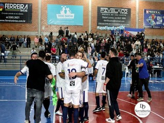 
<a style='margin-left: 5px;' class='btn btn-xs btn-social btn-facebook' href='https://www.facebook.com/sharer/sharer.php?u=https://ko-boladovale.web.getmuller.com.br/imgs/800-800-90/conteudo/fotos/1970/img6711.jpg' rel='popup' data-width='500' data-height='400'><i class='fa fa-facebook'></i>Compartilhar <span class='hidden-xs'>no Facebook</span>
</a> 
<a class='btn btn-default btn-xs' target='_blank' href='imgs/800-800-90/conteudo/fotos/1970/img6711.jpg'>
<span class='glyphicon glyphicon-cloud-download'></span> Salvar
</a> 
<span></span>