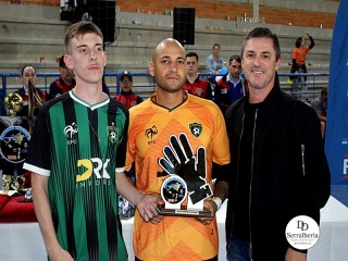 
<a style='margin-left: 5px;' class='btn btn-xs btn-social btn-facebook' href='https://www.facebook.com/sharer/sharer.php?u=https://ko-boladovale.web.getmuller.com.br/imgs/800-800-90/conteudo/fotos/1971/img6718.jpg' rel='popup' data-width='500' data-height='400'><i class='fa fa-facebook'></i>Compartilhar <span class='hidden-xs'>no Facebook</span>
</a> 
<a class='btn btn-default btn-xs' target='_blank' href='imgs/800-800-90/conteudo/fotos/1971/img6718.jpg'>
<span class='glyphicon glyphicon-cloud-download'></span> Salvar
</a> 
<span></span>