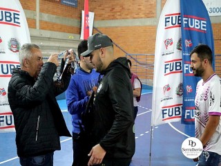 
<a style='margin-left: 5px;' class='btn btn-xs btn-social btn-facebook' href='https://www.facebook.com/sharer/sharer.php?u=https://ko-boladovale.web.getmuller.com.br/imgs/800-800-90/conteudo/fotos/1971/img6730.jpg' rel='popup' data-width='500' data-height='400'><i class='fa fa-facebook'></i>Compartilhar <span class='hidden-xs'>no Facebook</span>
</a> 
<a class='btn btn-default btn-xs' target='_blank' href='imgs/800-800-90/conteudo/fotos/1971/img6730.jpg'>
<span class='glyphicon glyphicon-cloud-download'></span> Salvar
</a> 
<span></span>