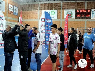 
<a style='margin-left: 5px;' class='btn btn-xs btn-social btn-facebook' href='https://www.facebook.com/sharer/sharer.php?u=https://ko-boladovale.web.getmuller.com.br/imgs/800-800-90/conteudo/fotos/1971/img6731.jpg' rel='popup' data-width='500' data-height='400'><i class='fa fa-facebook'></i>Compartilhar <span class='hidden-xs'>no Facebook</span>
</a> 
<a class='btn btn-default btn-xs' target='_blank' href='imgs/800-800-90/conteudo/fotos/1971/img6731.jpg'>
<span class='glyphicon glyphicon-cloud-download'></span> Salvar
</a> 
<span></span>