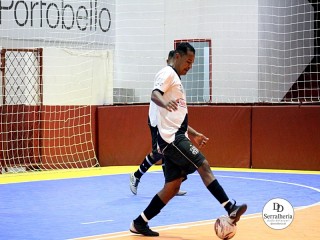 
<a style='margin-left: 5px;' class='btn btn-xs btn-social btn-facebook' href='https://www.facebook.com/sharer/sharer.php?u=https://ko-boladovale.web.getmuller.com.br/imgs/800-800-90/conteudo/fotos/1972/img6756.jpg' rel='popup' data-width='500' data-height='400'><i class='fa fa-facebook'></i>Compartilhar <span class='hidden-xs'>no Facebook</span>
</a> 
<a class='btn btn-default btn-xs' target='_blank' href='imgs/800-800-90/conteudo/fotos/1972/img6756.jpg'>
<span class='glyphicon glyphicon-cloud-download'></span> Salvar
</a> 
<span></span>