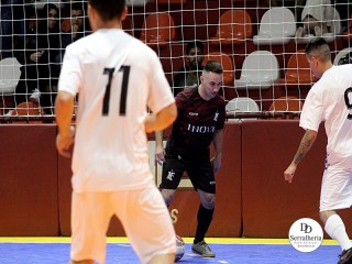 
<a style='margin-left: 5px;' class='btn btn-xs btn-social btn-facebook' href='https://www.facebook.com/sharer/sharer.php?u=https://ko-boladovale.web.getmuller.com.br/imgs/800-800-90/conteudo/fotos/1973/img6800.jpg' rel='popup' data-width='500' data-height='400'><i class='fa fa-facebook'></i>Compartilhar <span class='hidden-xs'>no Facebook</span>
</a> 
<a class='btn btn-default btn-xs' target='_blank' href='imgs/800-800-90/conteudo/fotos/1973/img6800.jpg'>
<span class='glyphicon glyphicon-cloud-download'></span> Salvar
</a> 
<span></span>