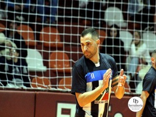 
<a style='margin-left: 5px;' class='btn btn-xs btn-social btn-facebook' href='https://www.facebook.com/sharer/sharer.php?u=https://ko-boladovale.web.getmuller.com.br/imgs/800-800-90/conteudo/fotos/1974/img6930.jpg' rel='popup' data-width='500' data-height='400'><i class='fa fa-facebook'></i>Compartilhar <span class='hidden-xs'>no Facebook</span>
</a> 
<a class='btn btn-default btn-xs' target='_blank' href='imgs/800-800-90/conteudo/fotos/1974/img6930.jpg'>
<span class='glyphicon glyphicon-cloud-download'></span> Salvar
</a> 
<span></span>