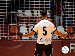 
<a style='margin-left: 5px;' class='btn btn-xs btn-social btn-facebook' href='https://www.facebook.com/sharer/sharer.php?u=https://ko-boladovale.web.getmuller.com.br/imgs/800-800-90/conteudo/fotos/1974/img6959.jpg' rel='popup' data-width='500' data-height='400'><i class='fa fa-facebook'></i>Compartilhar <span class='hidden-xs'>no Facebook</span>
</a> 
<a class='btn btn-default btn-xs' target='_blank' href='imgs/800-800-90/conteudo/fotos/1974/img6959.jpg'>
<span class='glyphicon glyphicon-cloud-download'></span> Salvar
</a> 
<span></span>