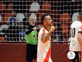 
<a style='margin-left: 5px;' class='btn btn-xs btn-social btn-facebook' href='https://www.facebook.com/sharer/sharer.php?u=https://ko-boladovale.web.getmuller.com.br/imgs/800-800-90/conteudo/fotos/1974/img7031.jpg' rel='popup' data-width='500' data-height='400'><i class='fa fa-facebook'></i>Compartilhar <span class='hidden-xs'>no Facebook</span>
</a> 
<a class='btn btn-default btn-xs' target='_blank' href='imgs/800-800-90/conteudo/fotos/1974/img7031.jpg'>
<span class='glyphicon glyphicon-cloud-download'></span> Salvar
</a> 
<span></span>