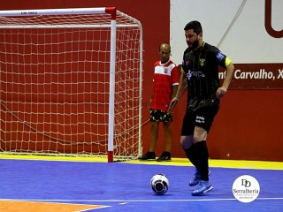 
<a style='margin-left: 5px;' class='btn btn-xs btn-social btn-facebook' href='https://www.facebook.com/sharer/sharer.php?u=https://ko-boladovale.web.getmuller.com.br/imgs/800-800-90/conteudo/fotos/1975/img6948.jpg' rel='popup' data-width='500' data-height='400'><i class='fa fa-facebook'></i>Compartilhar <span class='hidden-xs'>no Facebook</span>
</a> 
<a class='btn btn-default btn-xs' target='_blank' href='imgs/800-800-90/conteudo/fotos/1975/img6948.jpg'>
<span class='glyphicon glyphicon-cloud-download'></span> Salvar
</a> 
<span></span>