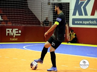 
<a style='margin-left: 5px;' class='btn btn-xs btn-social btn-facebook' href='https://www.facebook.com/sharer/sharer.php?u=https://ko-boladovale.web.getmuller.com.br/imgs/800-800-90/conteudo/fotos/1975/img6969.jpg' rel='popup' data-width='500' data-height='400'><i class='fa fa-facebook'></i>Compartilhar <span class='hidden-xs'>no Facebook</span>
</a> 
<a class='btn btn-default btn-xs' target='_blank' href='imgs/800-800-90/conteudo/fotos/1975/img6969.jpg'>
<span class='glyphicon glyphicon-cloud-download'></span> Salvar
</a> 
<span></span>