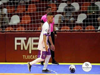 
<a style='margin-left: 5px;' class='btn btn-xs btn-social btn-facebook' href='https://www.facebook.com/sharer/sharer.php?u=https://ko-boladovale.web.getmuller.com.br/imgs/800-800-90/conteudo/fotos/1975/img6994.jpg' rel='popup' data-width='500' data-height='400'><i class='fa fa-facebook'></i>Compartilhar <span class='hidden-xs'>no Facebook</span>
</a> 
<a class='btn btn-default btn-xs' target='_blank' href='imgs/800-800-90/conteudo/fotos/1975/img6994.jpg'>
<span class='glyphicon glyphicon-cloud-download'></span> Salvar
</a> 
<span></span>