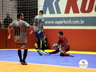 
<a style='margin-left: 5px;' class='btn btn-xs btn-social btn-facebook' href='https://www.facebook.com/sharer/sharer.php?u=https://ko-boladovale.web.getmuller.com.br/imgs/800-800-90/conteudo/fotos/1976/img7097.jpg' rel='popup' data-width='500' data-height='400'><i class='fa fa-facebook'></i>Compartilhar <span class='hidden-xs'>no Facebook</span>
</a> 
<a class='btn btn-default btn-xs' target='_blank' href='imgs/800-800-90/conteudo/fotos/1976/img7097.jpg'>
<span class='glyphicon glyphicon-cloud-download'></span> Salvar
</a> 
<span></span>