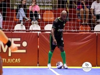 
<a style='margin-left: 5px;' class='btn btn-xs btn-social btn-facebook' href='https://www.facebook.com/sharer/sharer.php?u=https://ko-boladovale.web.getmuller.com.br/imgs/800-800-90/conteudo/fotos/1976/img7106.jpg' rel='popup' data-width='500' data-height='400'><i class='fa fa-facebook'></i>Compartilhar <span class='hidden-xs'>no Facebook</span>
</a> 
<a class='btn btn-default btn-xs' target='_blank' href='imgs/800-800-90/conteudo/fotos/1976/img7106.jpg'>
<span class='glyphicon glyphicon-cloud-download'></span> Salvar
</a> 
<span></span>