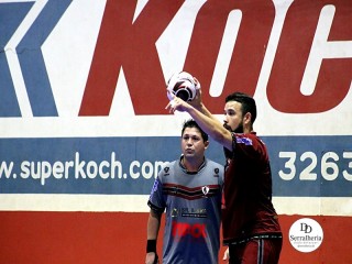 
<a style='margin-left: 5px;' class='btn btn-xs btn-social btn-facebook' href='https://www.facebook.com/sharer/sharer.php?u=https://ko-boladovale.web.getmuller.com.br/imgs/800-800-90/conteudo/fotos/1976/img7120.jpg' rel='popup' data-width='500' data-height='400'><i class='fa fa-facebook'></i>Compartilhar <span class='hidden-xs'>no Facebook</span>
</a> 
<a class='btn btn-default btn-xs' target='_blank' href='imgs/800-800-90/conteudo/fotos/1976/img7120.jpg'>
<span class='glyphicon glyphicon-cloud-download'></span> Salvar
</a> 
<span></span>