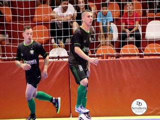 
<a style='margin-left: 5px;' class='btn btn-xs btn-social btn-facebook' href='https://www.facebook.com/sharer/sharer.php?u=https://ko-boladovale.web.getmuller.com.br/imgs/800-800-90/conteudo/fotos/1976/img7122.jpg' rel='popup' data-width='500' data-height='400'><i class='fa fa-facebook'></i>Compartilhar <span class='hidden-xs'>no Facebook</span>
</a> 
<a class='btn btn-default btn-xs' target='_blank' href='imgs/800-800-90/conteudo/fotos/1976/img7122.jpg'>
<span class='glyphicon glyphicon-cloud-download'></span> Salvar
</a> 
<span></span>