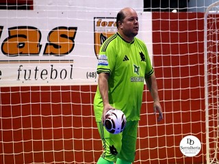 
<a style='margin-left: 5px;' class='btn btn-xs btn-social btn-facebook' href='https://www.facebook.com/sharer/sharer.php?u=https://ko-boladovale.web.getmuller.com.br/imgs/800-800-90/conteudo/fotos/1977/img7220.jpg' rel='popup' data-width='500' data-height='400'><i class='fa fa-facebook'></i>Compartilhar <span class='hidden-xs'>no Facebook</span>
</a> 
<a class='btn btn-default btn-xs' target='_blank' href='imgs/800-800-90/conteudo/fotos/1977/img7220.jpg'>
<span class='glyphicon glyphicon-cloud-download'></span> Salvar
</a> 
<span></span>