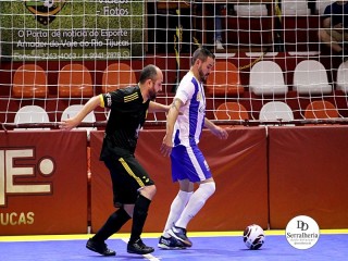 
<a style='margin-left: 5px;' class='btn btn-xs btn-social btn-facebook' href='https://www.facebook.com/sharer/sharer.php?u=https://ko-boladovale.web.getmuller.com.br/imgs/800-800-90/conteudo/fotos/1977/img7246.jpg' rel='popup' data-width='500' data-height='400'><i class='fa fa-facebook'></i>Compartilhar <span class='hidden-xs'>no Facebook</span>
</a> 
<a class='btn btn-default btn-xs' target='_blank' href='imgs/800-800-90/conteudo/fotos/1977/img7246.jpg'>
<span class='glyphicon glyphicon-cloud-download'></span> Salvar
</a> 
<span></span>