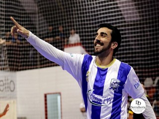 
<a style='margin-left: 5px;' class='btn btn-xs btn-social btn-facebook' href='https://www.facebook.com/sharer/sharer.php?u=https://ko-boladovale.web.getmuller.com.br/imgs/800-800-90/conteudo/fotos/1977/img7253.jpg' rel='popup' data-width='500' data-height='400'><i class='fa fa-facebook'></i>Compartilhar <span class='hidden-xs'>no Facebook</span>
</a> 
<a class='btn btn-default btn-xs' target='_blank' href='imgs/800-800-90/conteudo/fotos/1977/img7253.jpg'>
<span class='glyphicon glyphicon-cloud-download'></span> Salvar
</a> 
<span></span>