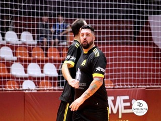 
<a style='margin-left: 5px;' class='btn btn-xs btn-social btn-facebook' href='https://www.facebook.com/sharer/sharer.php?u=https://ko-boladovale.web.getmuller.com.br/imgs/800-800-90/conteudo/fotos/1977/img7276.jpg' rel='popup' data-width='500' data-height='400'><i class='fa fa-facebook'></i>Compartilhar <span class='hidden-xs'>no Facebook</span>
</a> 
<a class='btn btn-default btn-xs' target='_blank' href='imgs/800-800-90/conteudo/fotos/1977/img7276.jpg'>
<span class='glyphicon glyphicon-cloud-download'></span> Salvar
</a> 
<span></span>